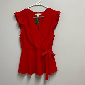 Monteau Lis Angeles Red Wrap Top size XL fits more of an 8/10